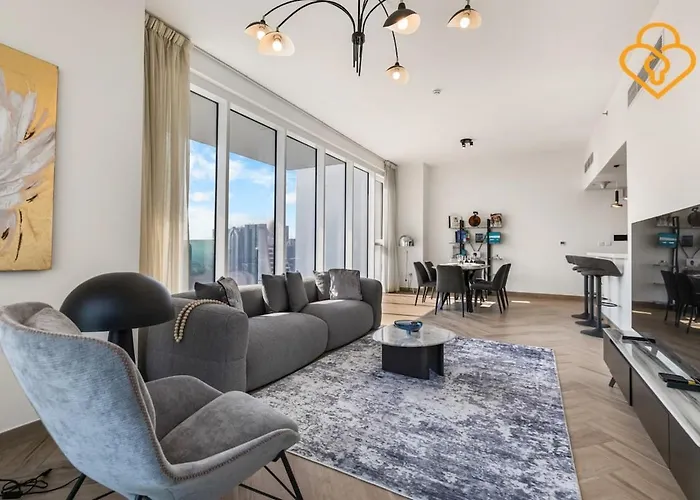 Luxury 3 Bedroom Zaabeel Park 41, Difc